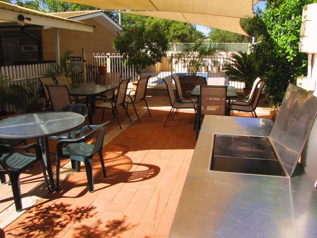 White Gum Motel Alice Springs Δωμάτιο φωτογραφία