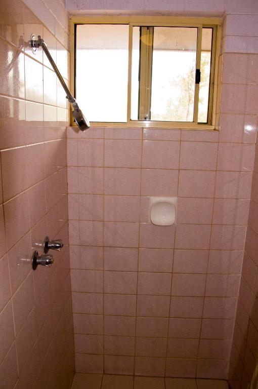 White Gum Motel Alice Springs Δωμάτιο φωτογραφία